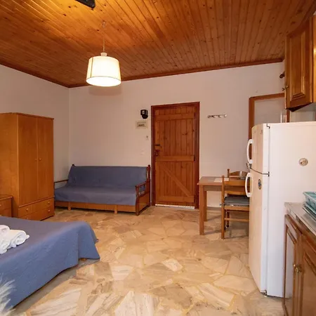Apartman Aristofanis 4