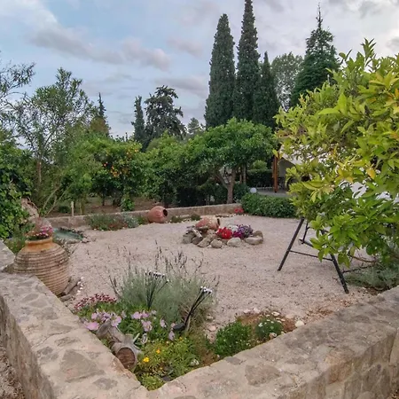 Apartman Aristofanis 4