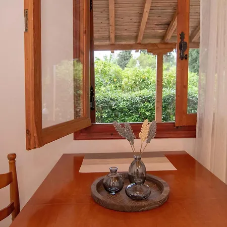 Aristofanis 4 Apartman *